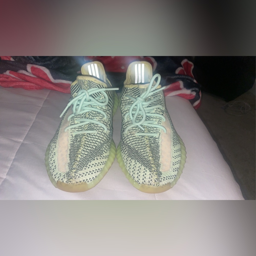Adidas Yeezy Boost 350 Semi Frozen Yellow